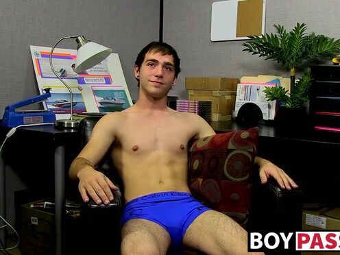 Kevin Grover wanking his prick before busting a nut in a solo