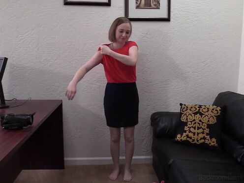 Super Nerdy MOMMY can't say No to Ass Pumping!