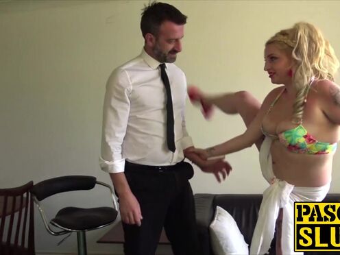Dazzling Loula Lou chokes on dick before penetration
