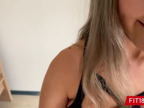 Fit Teen Yoga Beauty Eva Aces the Casting