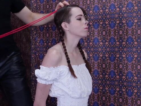 Brooke Johnson licks prick & balls