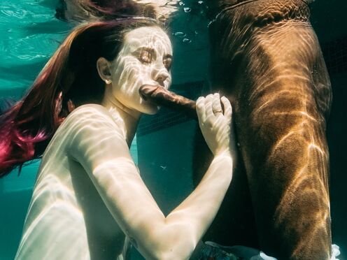 Super sexy young beautiful babe, Haley Reed loves riding a ebony shaft!