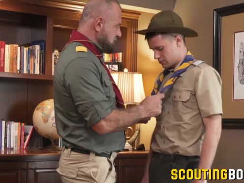 Sexy scout Maxx gets passionate fingering in the office
