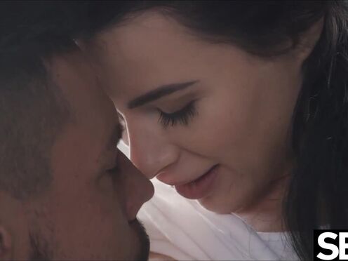 Cute girl gives a hot blowjob & gets a sticky creampie reward