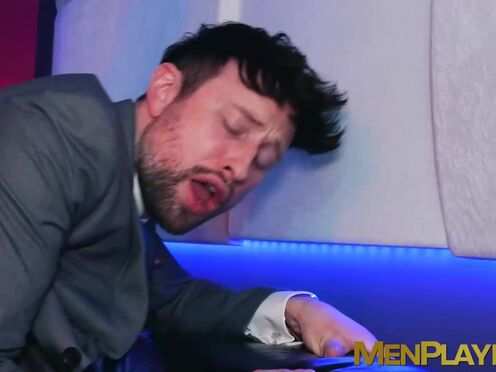 Investigating the crime scene & detectives hard rock prick