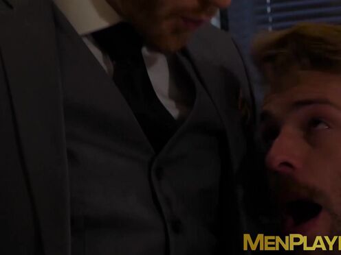 Drunk executive hunks Gabriel Phoenix & Jp Dubois fuck raw