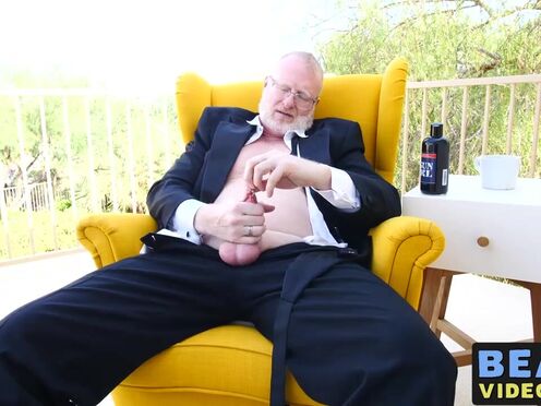 Mature bear Rusty McMann masturbates passionately solo