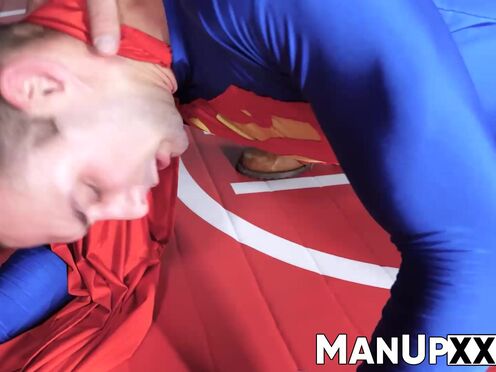 Superman twink gets tackled on the floor & played