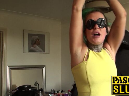 Alt slag Phoenix Madina jumps on maledom dick before facial