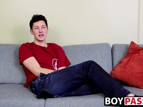 Charming twinkie jerks off after open minded interview