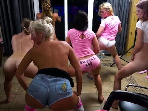 From twerking to fucking