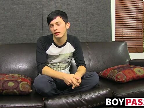 Good looking backdoor bandit strokes his meat & cumshots