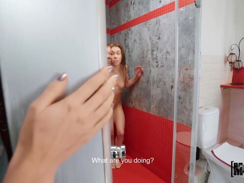 Lilu Moon's Pre-Shopping Lesbian Muff Licking Story