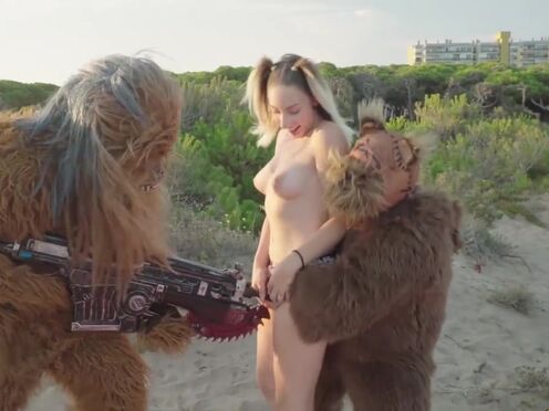 Nerdy Yuno Love gets screwed by Chewbacca, Yoda & an ewok