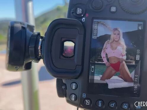 Cherry of the Month Savannah Bond BTS Plays With Large Tits