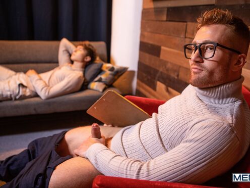 Cody Viper has come to see sex therapist Olivier Robert