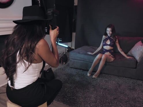 BABES Orgasmic Muff & Booty Licking Session w Daisy