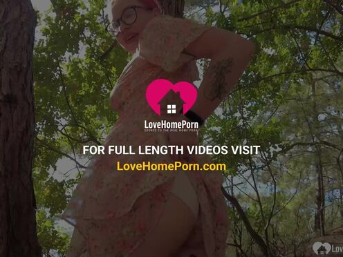 Lustful Couple Has Spontaneous Sex In The Woods