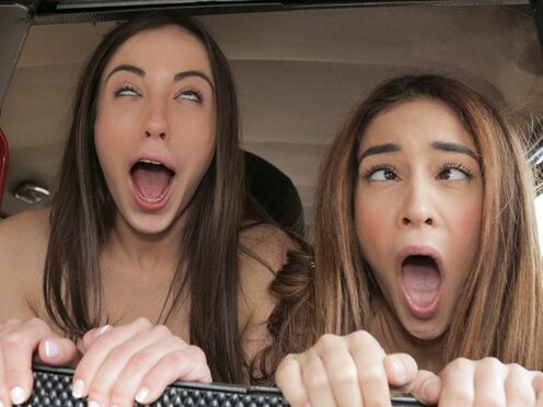 2 Teen Nymphoes go Backseat Ahegao in Taxi
