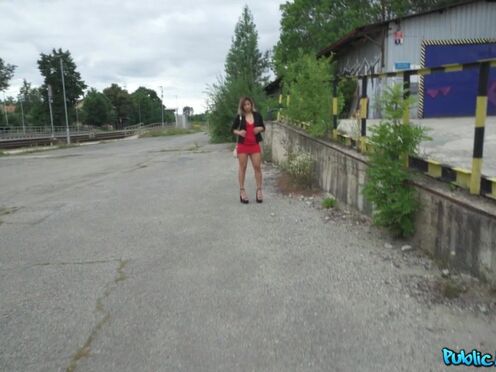 I picked up a true tart next to railways! - Africa Danger