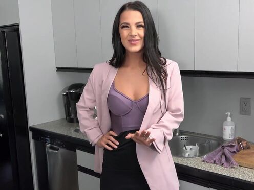 Slutty realtor wants client to be her sugardaddy