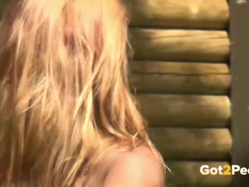 Got2Pee - Peeing Women Compilation 004
