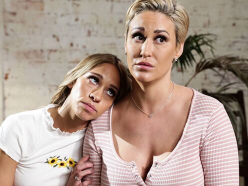 MOMMY'S GIRL Soon to be Stepmommy Ryan Keely & Khloe Kapri fucking before wedding