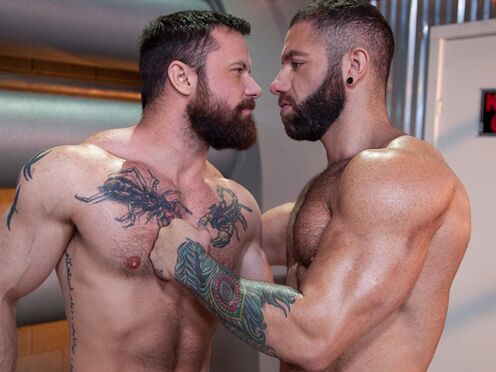 Bareback ass pumping with hung jocks