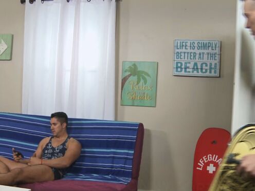 PRIDE STUDIOS Quick anal fuck before beach