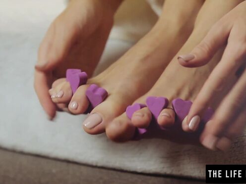 Sensual Kalisy teases with her adorable feet & masturbates