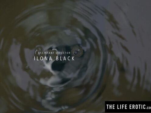 Cute brunette Emily J masturbates in the bathtub