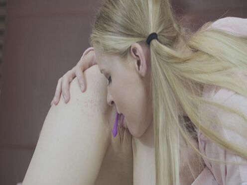 Lustful stepsisters taking turns pleasuring each others sweet cunts