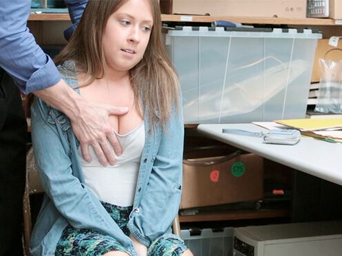 Small tits brunette gets her muff screwed for shoplifting