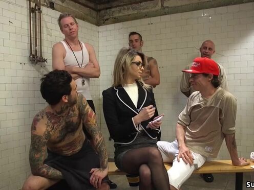Journalist Double penetration screwed in locker room