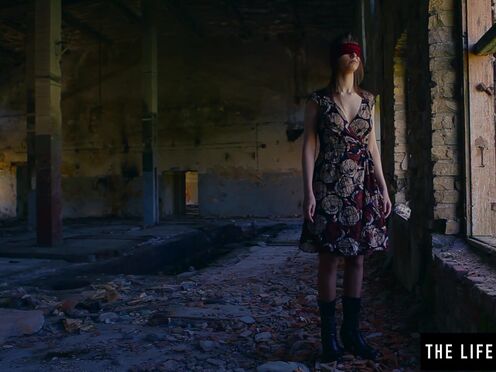 Naughty lesbian cunt rubbing with Beata B & Emily J