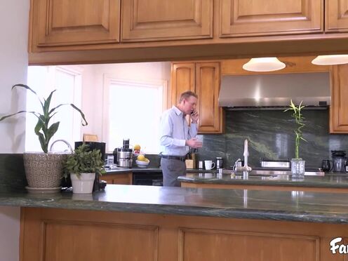 Titty blonde babe Giselle Palmer gets her trimmed muff drilled