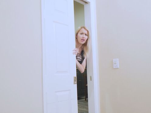 Big titted mommy Katie Monroe will make you cum