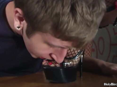 Ebony domina pegging her sissy slave