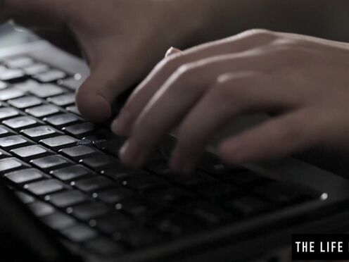 Passionate lesbian fingering with Viola Bailey & Beata B