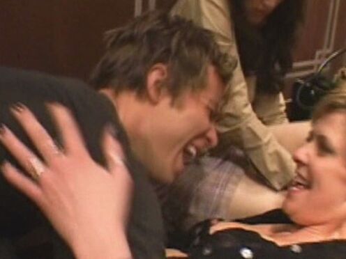 One look at Amanda's rack & back & you'll be Tapping yourself