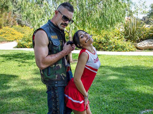 Petite hottie Jeni Angel loves to be dominated in sex