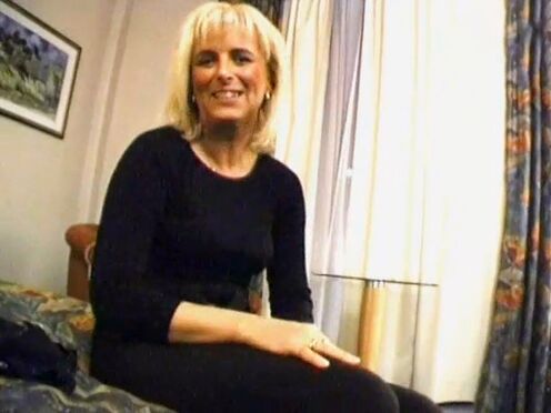 Hot German Mature Gives Erotic Blowjob