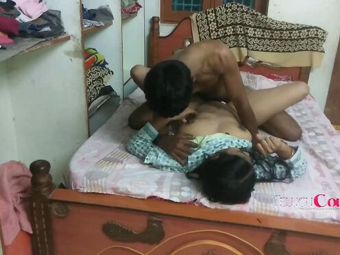 beaver fucking action of telugu aunty in bedroom & on floor
