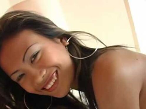 Freelancer is picked up at a disco & persuaded to continue the party at the hotel room