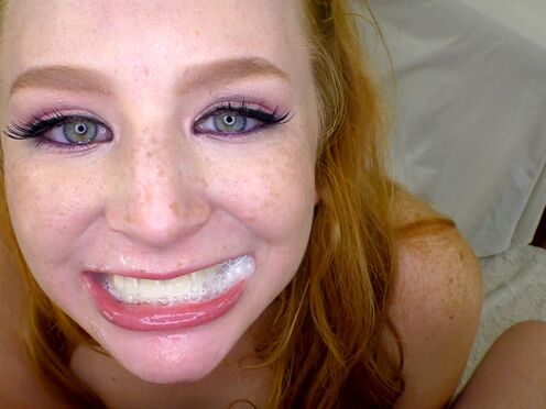 Lucy Foxx - She's Brand New