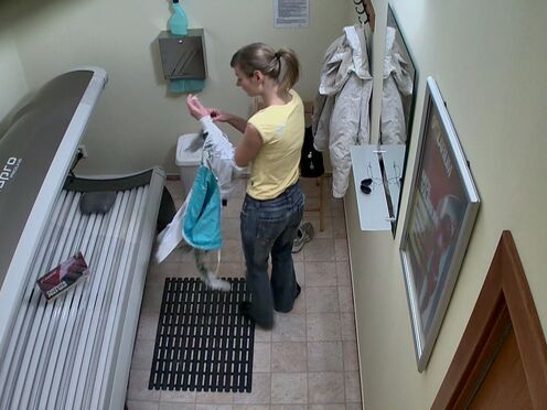 Czech Teen in Public Solarium