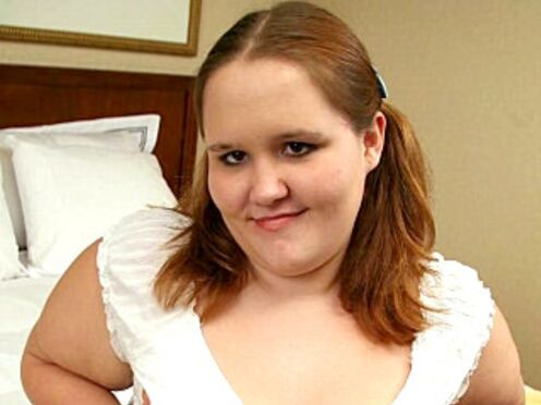 Charming BBW Sheena Swallowing a Shaft