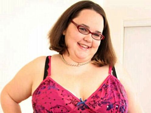 Sexy BBW Teen Victoria Works a Dick