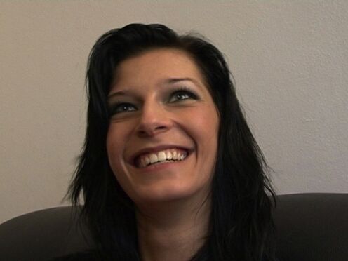 CZECH STREETS - Man traded his housewife Katka for money
