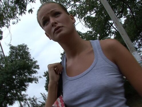 CZECH STREETS - MESMERIZING AMATEUR IN PARK
